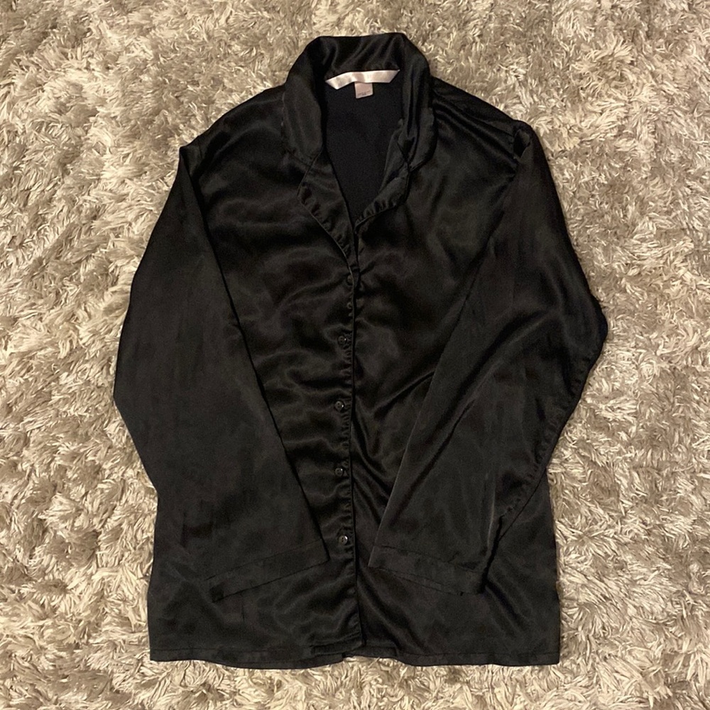 Victoria’s Secret Women’s Black Long Sleeve Silk Top Size XS